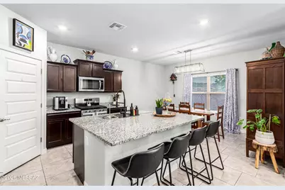 315 W Aberdeen Street, Vail, AZ 85641 - Photo 2