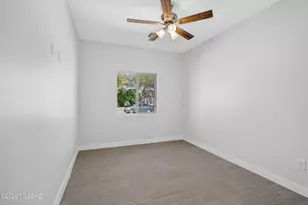 5563 S Swires Rd, Tucson, AZ 85746 - Photo 12