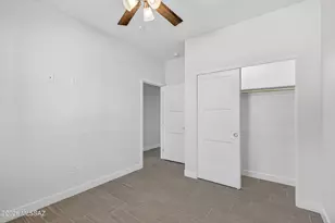 5563 S Swires Rd, Tucson, AZ 85746 - Photo 8