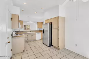 4102 S Via De Febrero, Green Valley, AZ 85622 - Photo 20