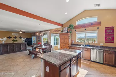18053 S McCone Court, Sahuarita, AZ 85629 - Photo 8