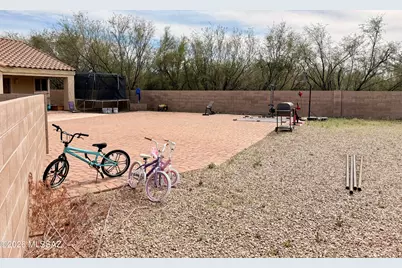5134 E Agave Vista Drive, Tucson, AZ 85756 - Photo 4