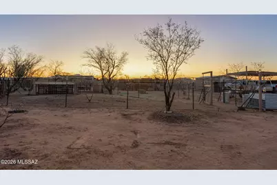 15465 W Dales Drive, Tucson, AZ 85735 - Photo 24