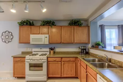 660 S Willis Ray Avenue, Vail, AZ 85641 - Photo 6