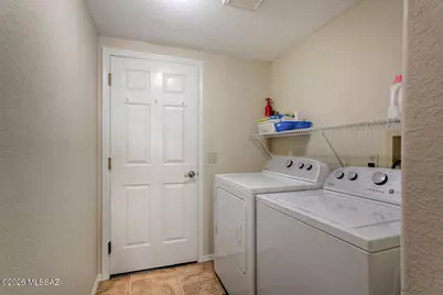 101 W Calle Frambuesa, Green Valley, AZ 85614 - Photo 16