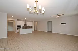 8854 E Stone Meadow Cir, Tucson, AZ 85730 - Photo 4