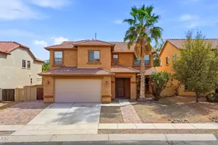 727 West Camino Curvitas, Sahuarita, AZ 85629 - Photo 1