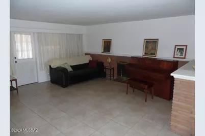 826 N Irving Circle, Tucson, AZ 85711 - Photo 8