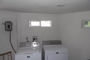 826 N Irving Cir, Tucson, AZ 85711 - Photo 12