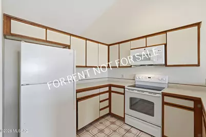 9960 E Banister Drive, Tucson, AZ 85730 - Photo 12