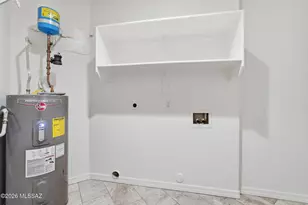 2550 E River Rd, Tucson, AZ 85718 - Photo 32