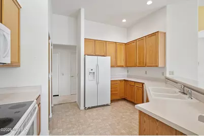 37324 S Terrace Park Drive, Saddlebrooke, AZ 85739 - Photo 24