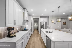 10435 N Decker Dr, Tucson, AZ 85742 - Photo 14