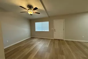 645 W Mabel St, Tucson, AZ 85705 - Photo 2