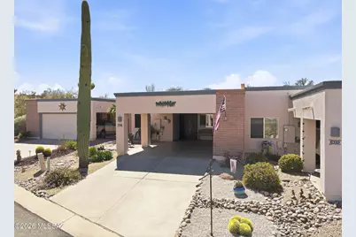 921 W Via Del Pardillo, Green Valley, AZ 85622 - Photo 2