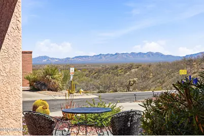 921 W Via Del Pardillo, Green Valley, AZ 85622 - Photo 1