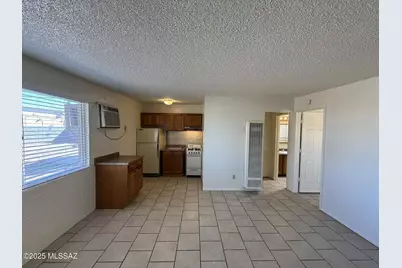 5433 E 30th Street #D, Tucson, AZ 85711 - Photo 4
