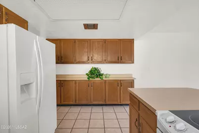 1897 N Fountain Park Drive, Tucson, AZ 85715 - Photo 12