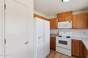 2749 S Pace E Dr, Tucson, AZ 85730 - Photo 12