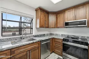 1183 Circulo Canario, Rio Rico, AZ 85648 - Photo 8