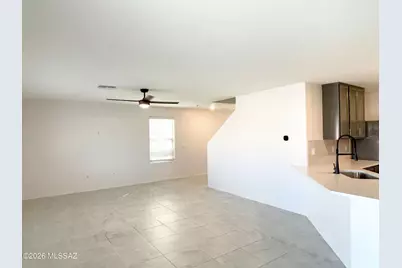 8010 S Golden Bell Drive, Tucson, AZ 85717 - Photo 4