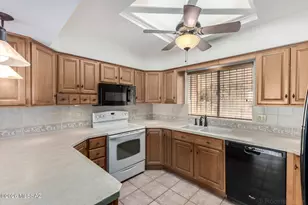 810 N Camino Santiago, Tucson, AZ 85745 - Photo 6