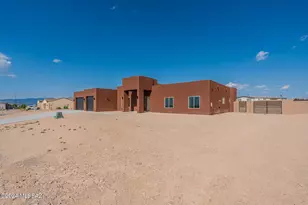 1228 Range Rider Pl, Vail, AZ 85641 - Photo 2