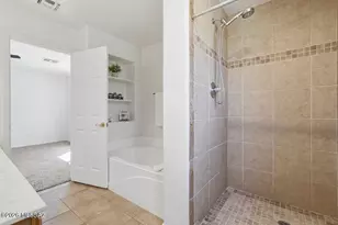 2522 E Chipped Stone Ln, Oro Valley, AZ 85755 - Photo 36