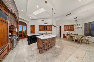 1887 E Desert Garden Dr, Tucson, AZ 85718 - Photo 12