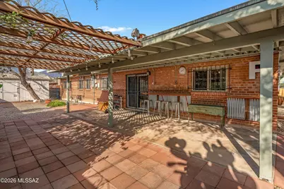 2701 N Arcadia Avenue, Tucson, AZ 85712 - Photo 32