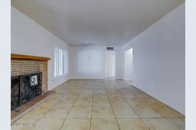 6260 E 2nd Street, Tucson, AZ 85711 - Photo 4