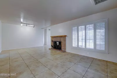 6260 E 2nd Street, Tucson, AZ 85711 - Photo 8
