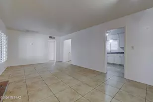 6260 E 2nd St, Tucson, AZ 85711 - Photo 28