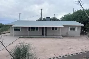 442 E Silverwood Ln, Benson, AZ 85602 - Photo 2
