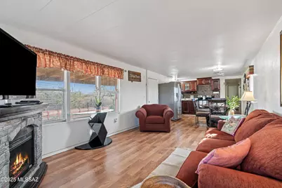 9160 W Lazy Be Place, Tucson, AZ 85735 - Photo 8