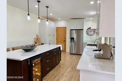 7332 N Camino De Maximillian, Tucson, AZ 85704 - Photo 8