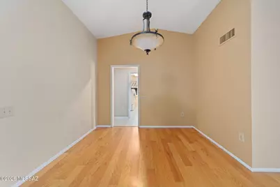 14585 N Chalk Creek Drive, Oro Valley, AZ 85755 - Photo 10