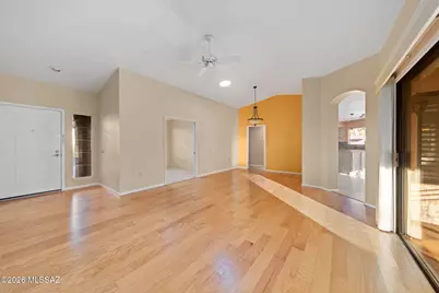 14585 N Chalk Creek Drive, Oro Valley, AZ 85755 - Photo 8