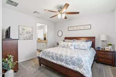 5567 W Lazy Farm Drive, Tucson, AZ 85742 - Photo 18