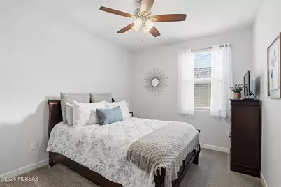 5567 W Lazy Farm Drive, Tucson, AZ 85742 - Photo 24