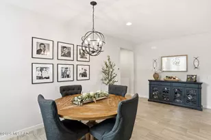 5567 W Lazy Farm Dr, Tucson, AZ 85742 - Photo 8