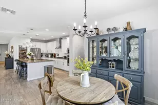 5567 W Lazy Farm Dr, Tucson, AZ 85742 - Photo 16