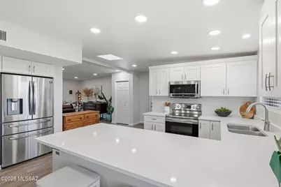 1511 W Liddell Drive, Tucson, AZ 85704 - Photo 14