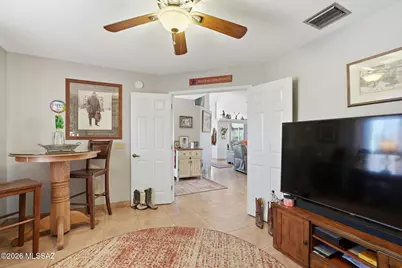 901 W Paseo Del Cilantro, Green Valley, AZ 85614 - Photo 10