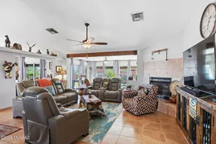 901 W Paseo Del Cilantro, Green Valley, AZ 85614 - Photo 12