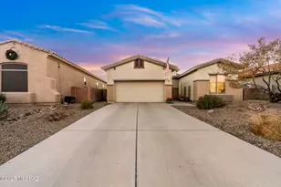 8495 N Shadow Wash Way, Tucson, AZ 85743 - Photo 2
