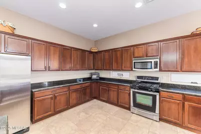 8495 N Shadow Wash Way, Tucson, AZ 85743 - Photo 12