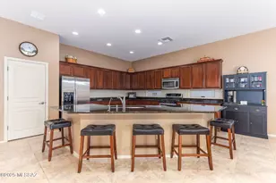 8495 N Shadow Wash Way, Tucson, AZ 85743 - Photo 4