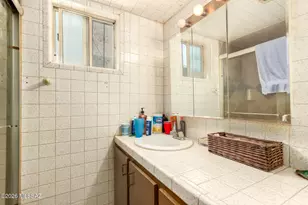 377 W Martinez St, Nogales, AZ 85621 - Photo 32