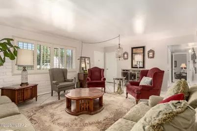 377 W Martinez Street, Nogales, AZ 85621 - Photo 8